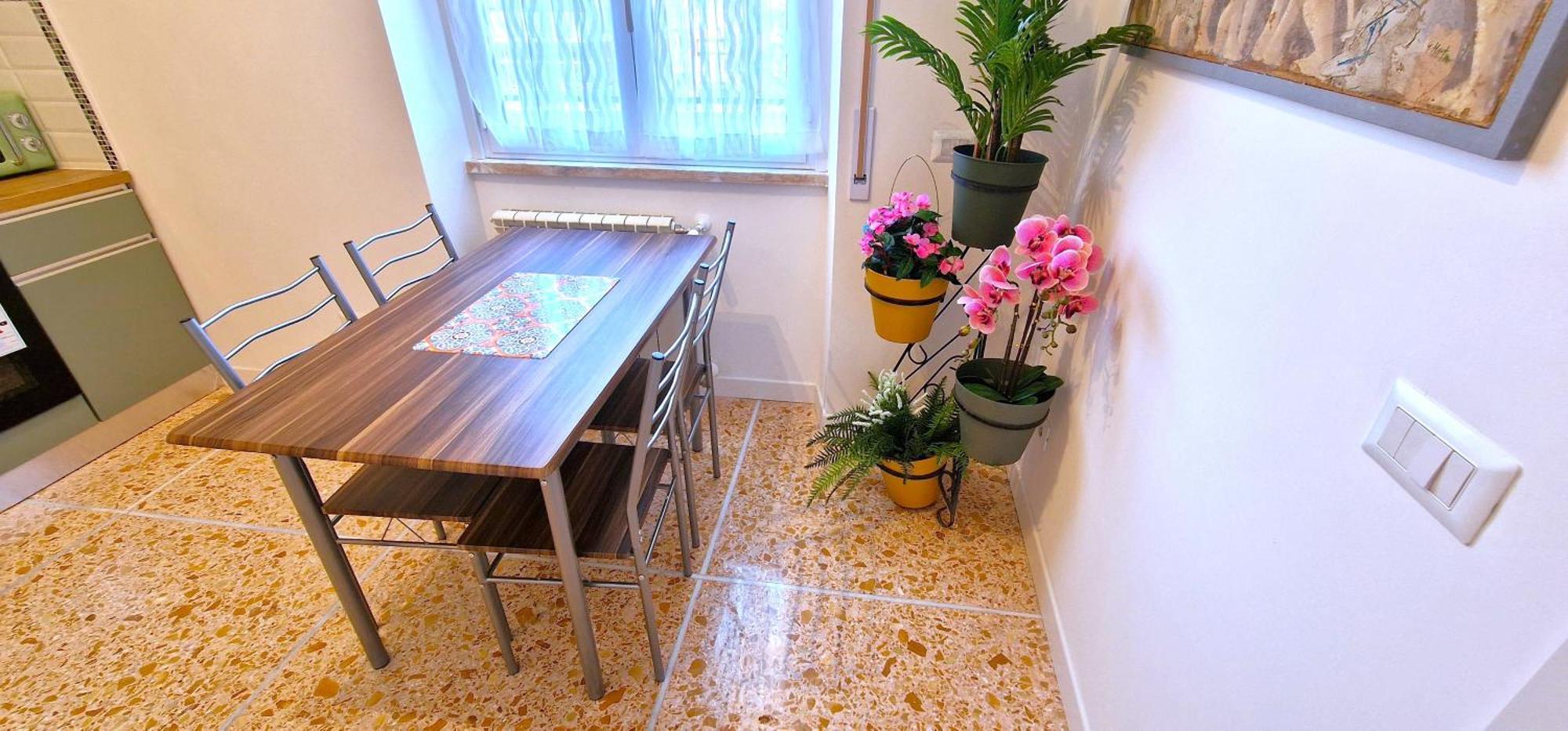 Cecilia Rome House Hotel ภายนอก รูปภาพ